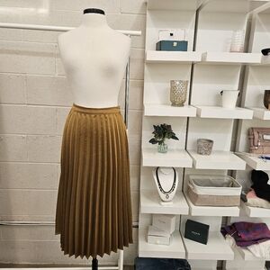 Gold Pleat Skirt